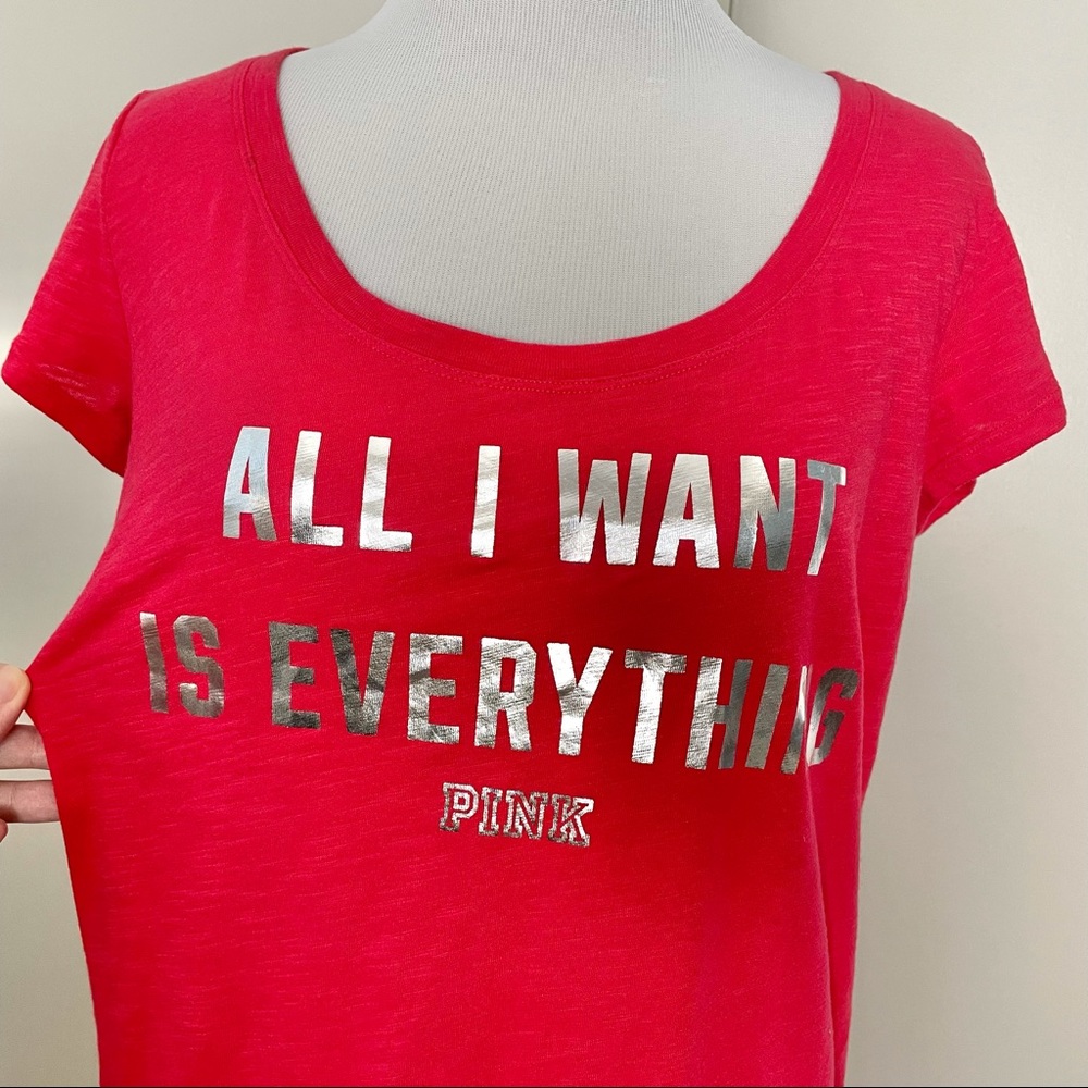 VS Pink All I Want is Everything Red T-Shirt Size Medium Xmas Christmas - Picture 2 of 8